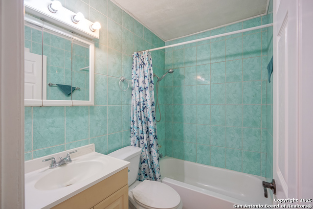 Listing photo id 30 for 314 Ranmar
