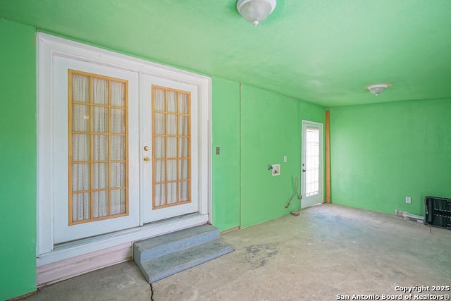 Listing photo id 31 for 314 Ranmar