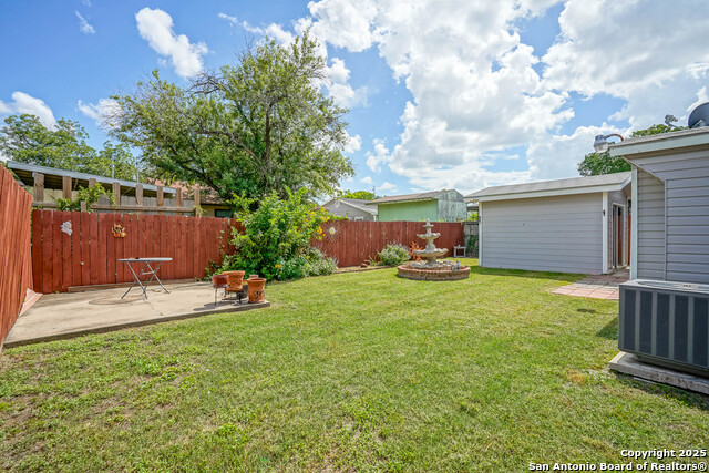 Listing photo id 34 for 314 Ranmar