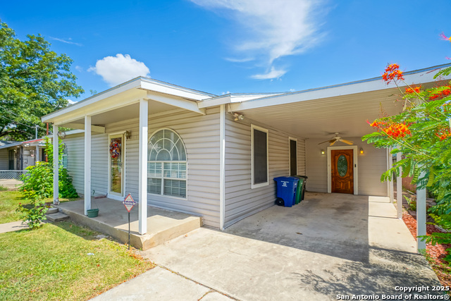 Listing photo id 2 for 314 Ranmar