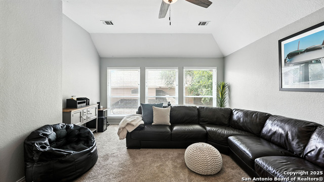 Listing photo id 28 for 2448 Woodbridge Way