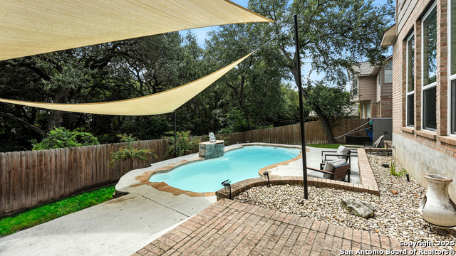 Listing photo id 41 for 2448 Woodbridge Way