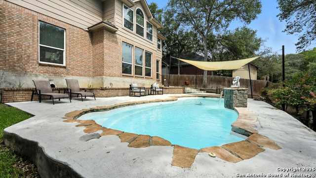 Listing photo id 43 for 2448 Woodbridge Way