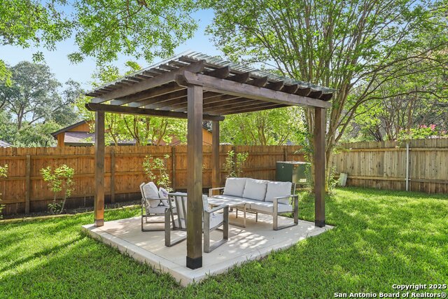 Image 27 of 29 For 13815 Laurel Hollow Dr.