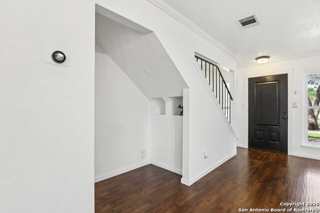Image 5 of 29 For 13815 Laurel Hollow Dr.