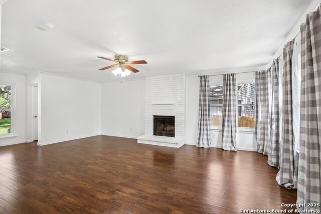 Image 8 of 29 For 13815 Laurel Hollow Dr.