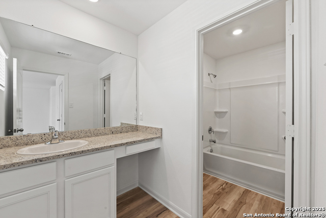 Listing photo id 13 for 11514 Bald Eagle Heights
