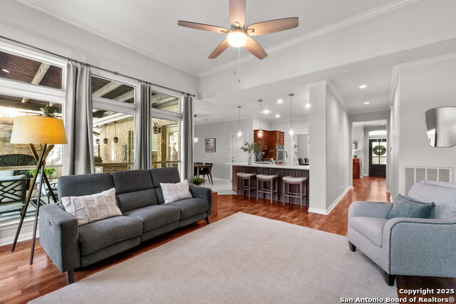 Image 10 of 26 For 2234 Deerfield Wood