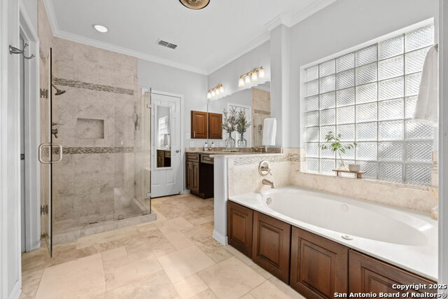 Image 16 of 26 For 2234 Deerfield Wood