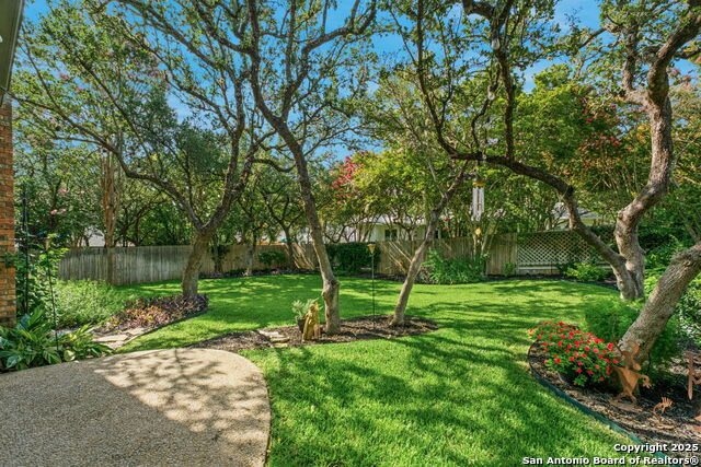 Image 24 of 26 For 2234 Deerfield Wood