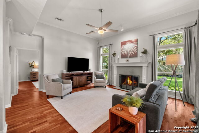 Image 8 of 26 For 2234 Deerfield Wood