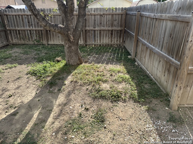 Image 15 of 16 For 7261 Fernview