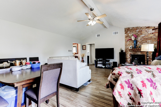 Listing photo id 14 for 8403 S Meadow Bird Circle