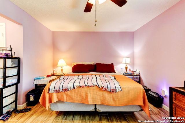 Listing photo id 27 for 8403 S Meadow Bird Circle