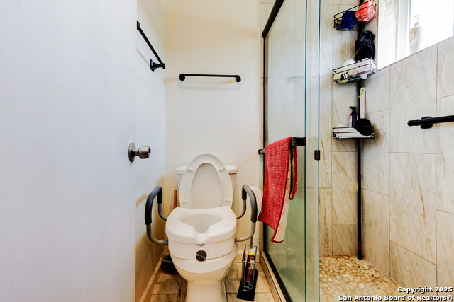 Listing photo id 30 for 8403 S Meadow Bird Circle