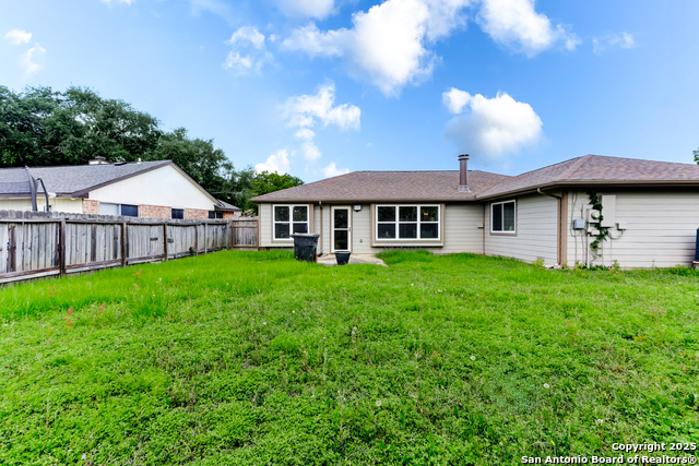 Listing photo id 31 for 8403 S Meadow Bird Circle
