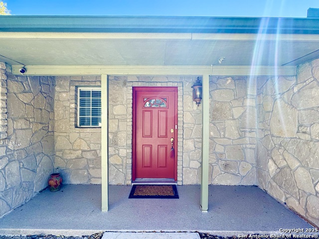 Image 6 of 45 For 740 Deer Cross Ln