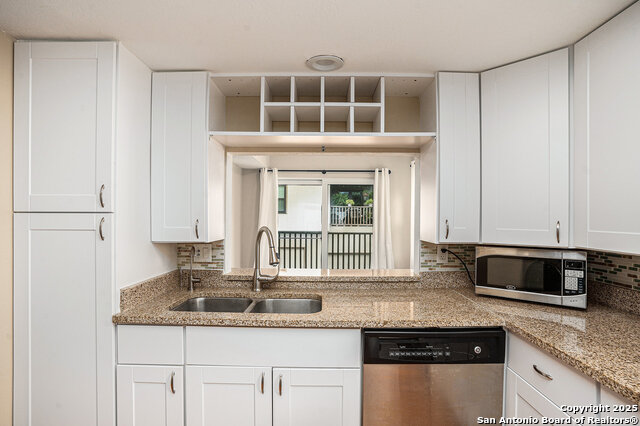 Image 16 of 37 For 14122 Churchill Estates  1104