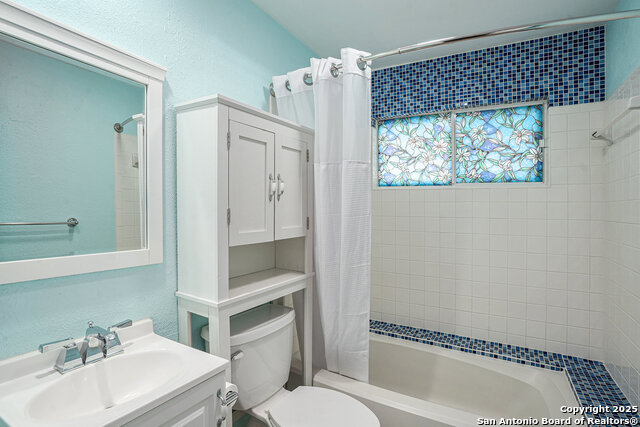 Image 21 of 37 For 14122 Churchill Estates  1104