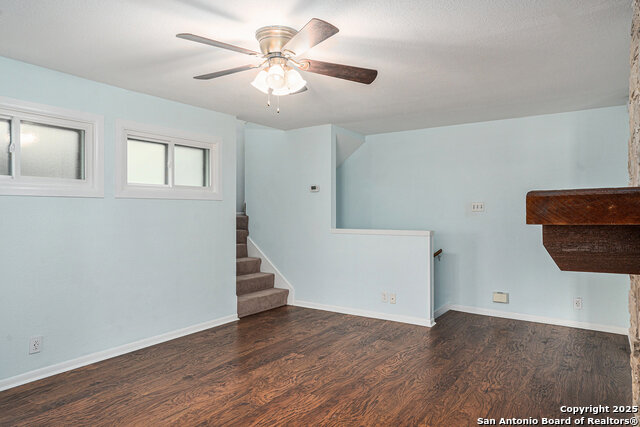 Image 22 of 37 For 14122 Churchill Estates  1104