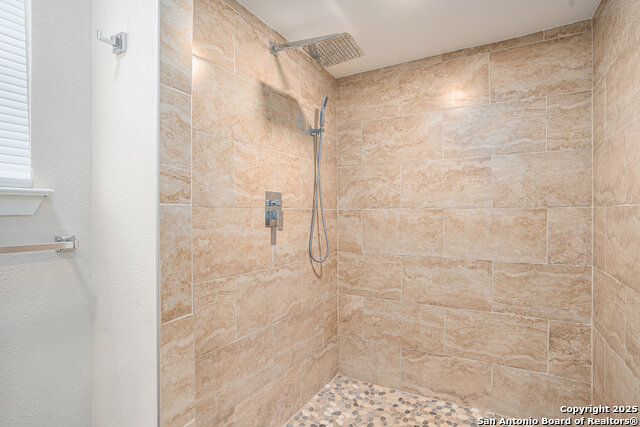 Image 29 of 37 For 14122 Churchill Estates  1104