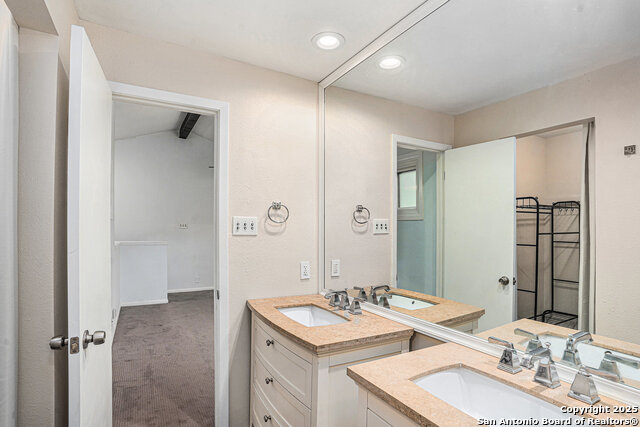Image 31 of 37 For 14122 Churchill Estates  1104