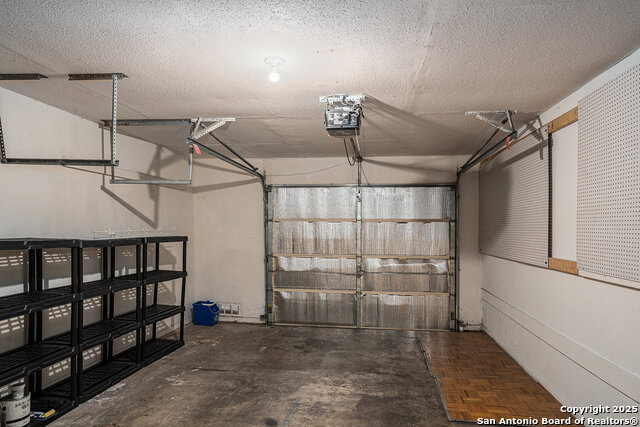 Image 33 of 37 For 14122 Churchill Estates  1104