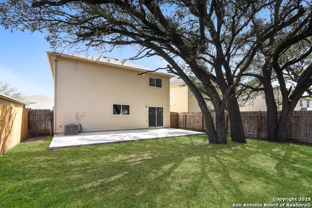 Listing photo id 12 for 11230 Acuff