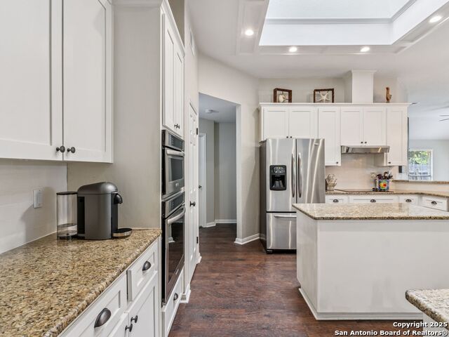 Image 23 of 59 For 1832 Sunnybrook