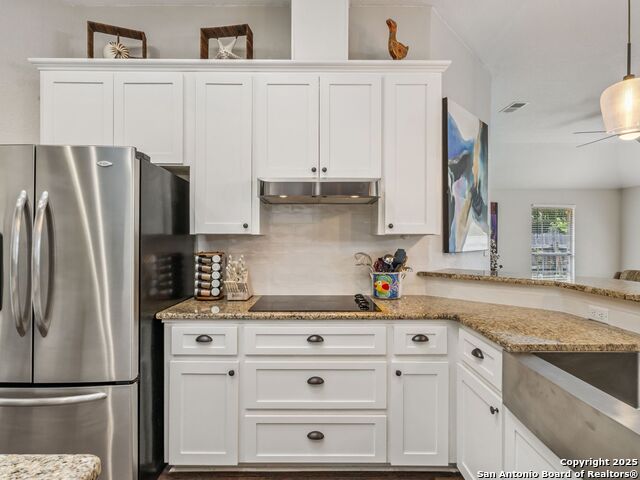 Image 27 of 59 For 1832 Sunnybrook