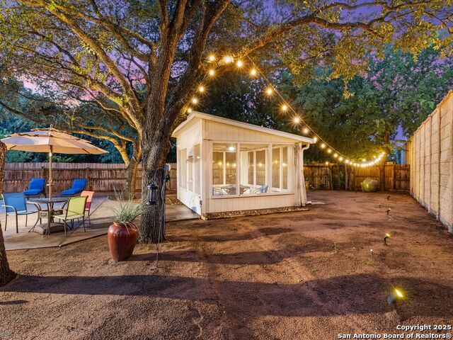 Image 3 of 59 For 1832 Sunnybrook