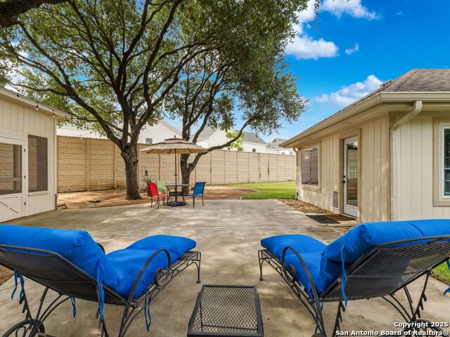 Image 41 of 59 For 1832 Sunnybrook