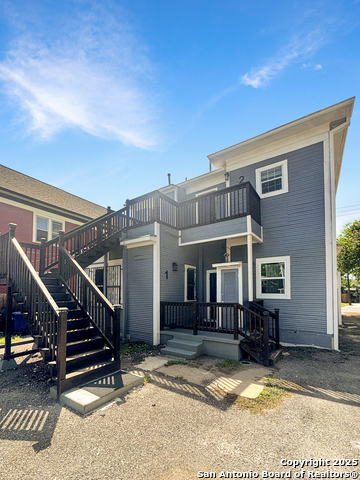 Image 4 of 16 For 713 Euclid Ave E 102