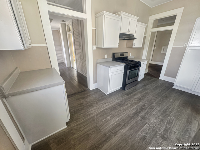 Image 6 of 16 For 713 Euclid Ave E 102