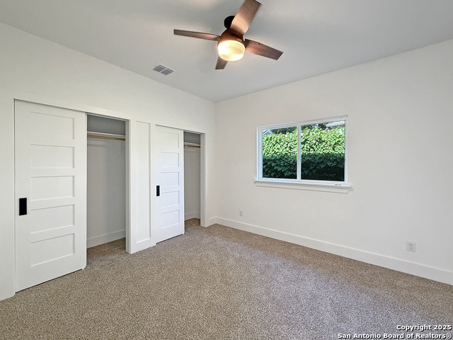 Image 11 of 14 For 1934 Lamar St.