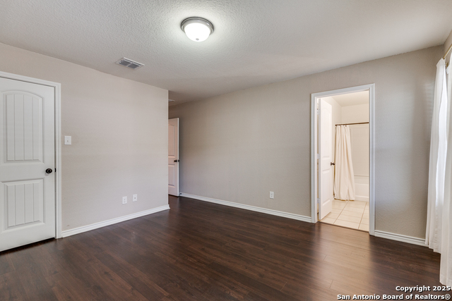 Image 10 of 25 For 3027 Mission Gate