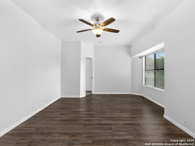 Image 21 of 37 For 5430 Vista Court