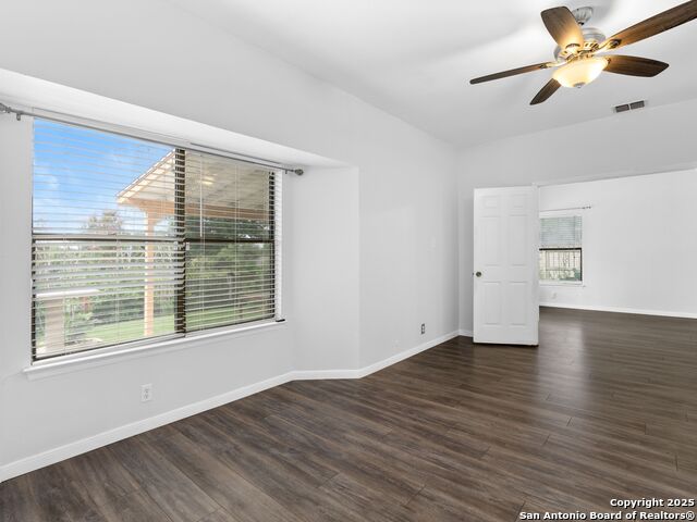 Image 23 of 37 For 5430 Vista Court