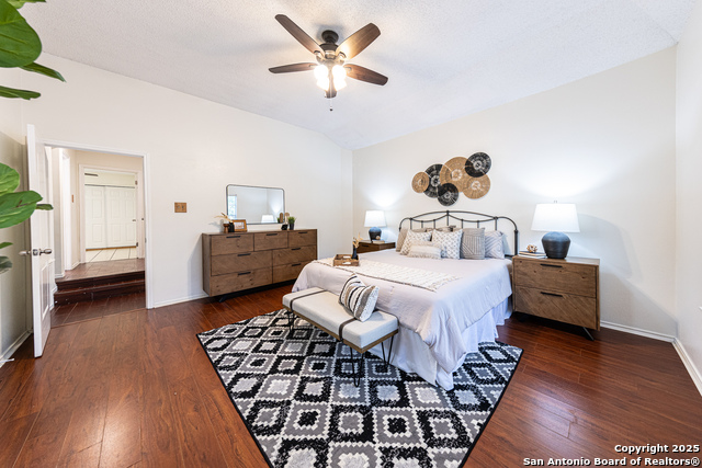 Image 21 of 31 For 15074 Preston Hollow