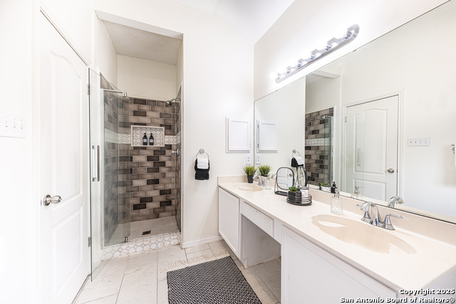 Image 24 of 31 For 15074 Preston Hollow