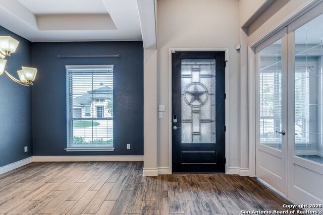 Listing photo id 2 for 7955 Valley Crest