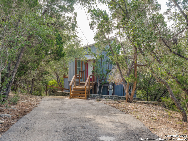 Image 2 of 30 For 238 Ledgeview