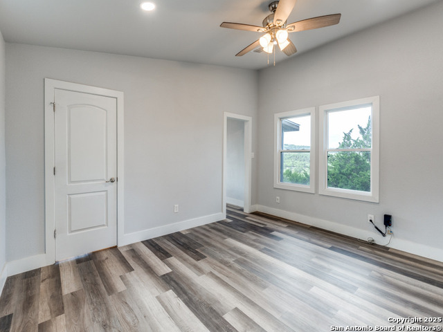 Image 4 of 30 For 238 Ledgeview