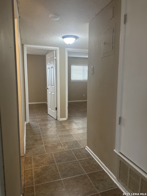 Image 9 of 11 For 2129 Pat Booker  11