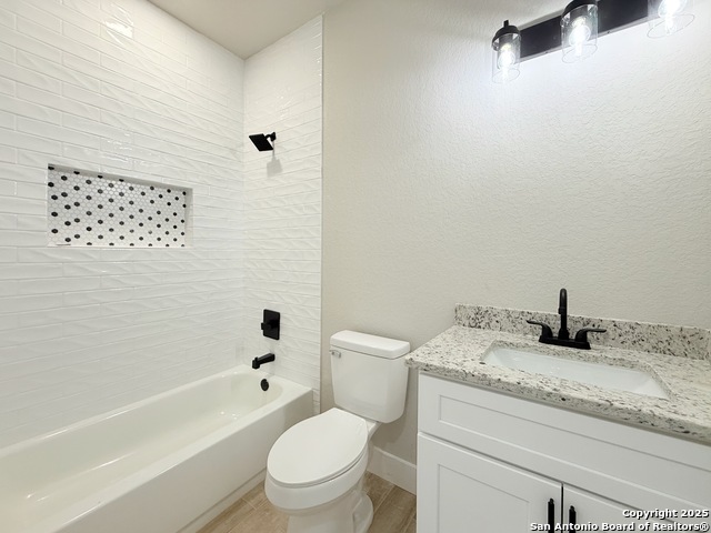 Image 17 of 21 For 129 Camino Verde Ct