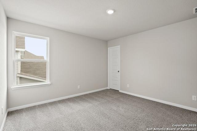 Image 15 of 17 For 10311 Eve Gardens