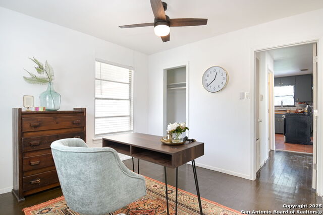 Listing photo id 5 for 5115 Quintard