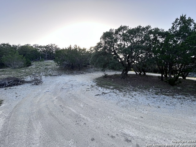Listing photo id 0 for 320 Frontier Ln