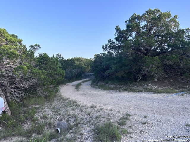 Listing photo id 1 for 320 Frontier Ln