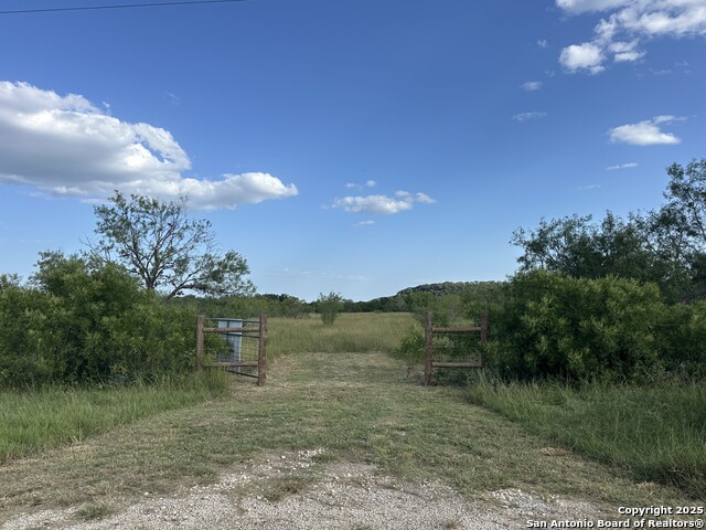 Image 3 of 13 For Tract 59 Fm 470